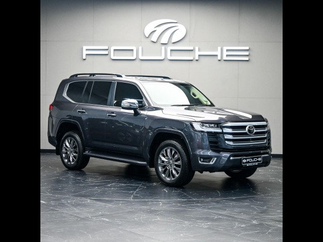 BUY TOYOTA LAND CRUISER 2025 300 3.3D ZX, Fouche Motors